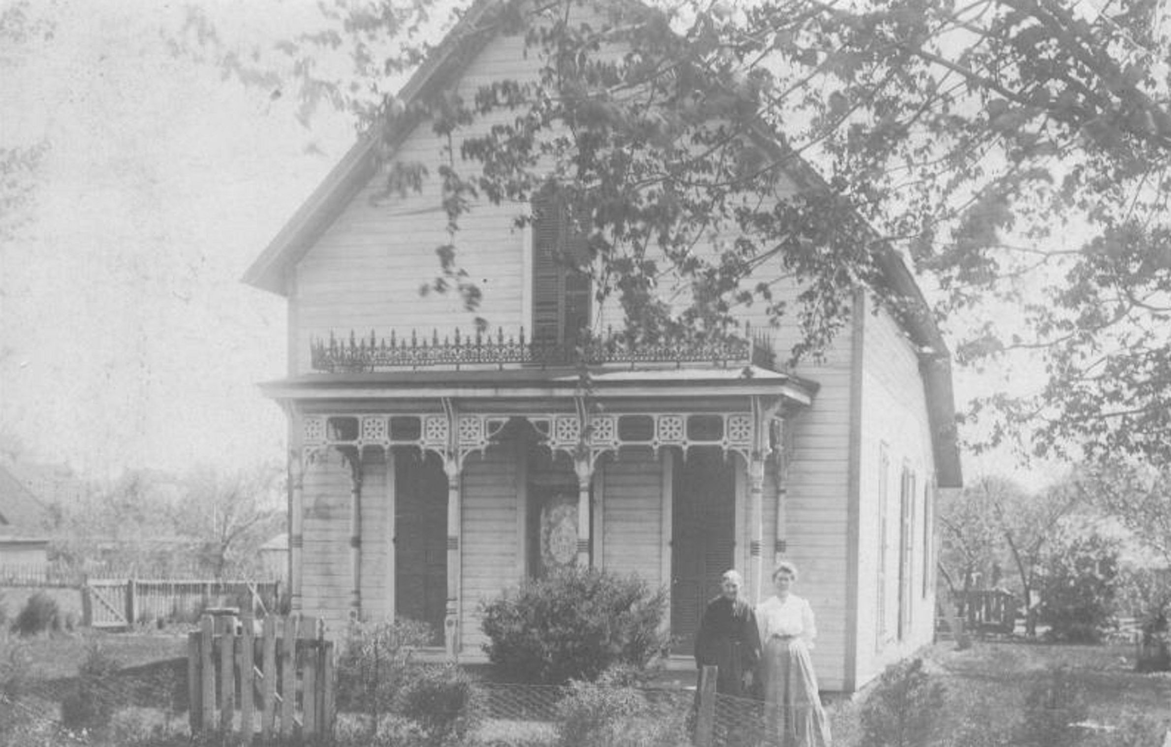 The Ford Homestead in Miami County - 1909. House is no longer standing.